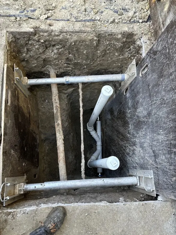 Experienced plumber completing Gas Line Repair work in North Hobbs